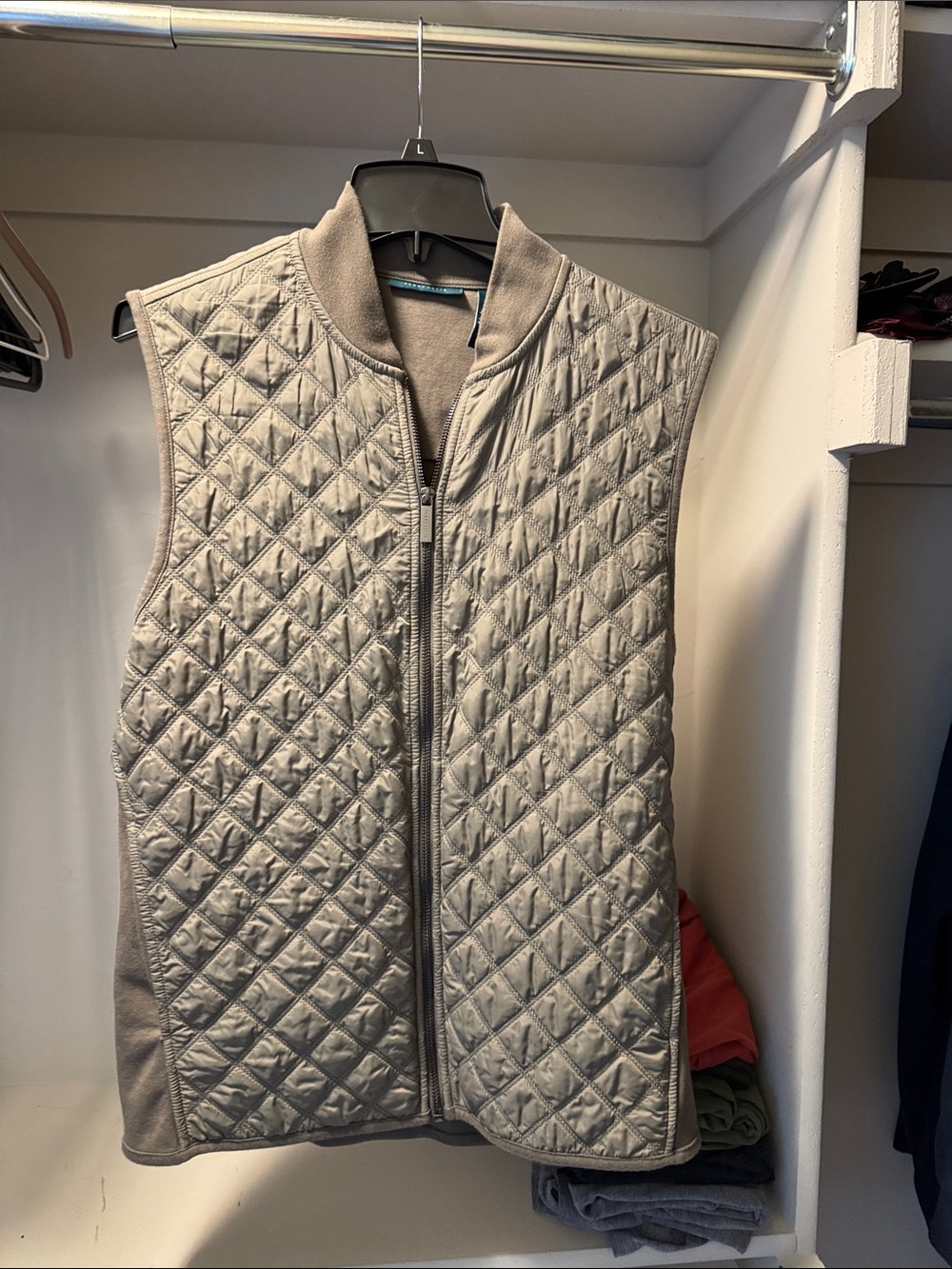 Perry Ellis Quilted Sleeveless Vest in Taupe